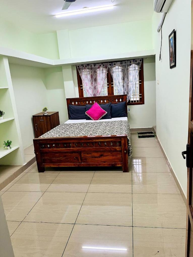 Shivam Eden Beach Homestay ปอนดิเชอรี ภายนอก รูปภาพ
